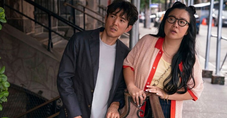 کاستی ها - پس‌زمینه