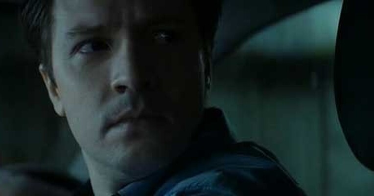 معکوس - پس‌زمینه