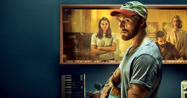 یک زندگی زیبا - پس‌زمینه