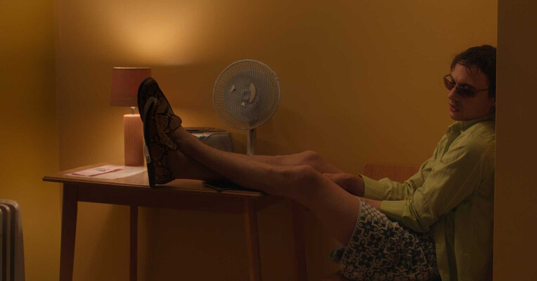 اورچین - پس‌زمینه