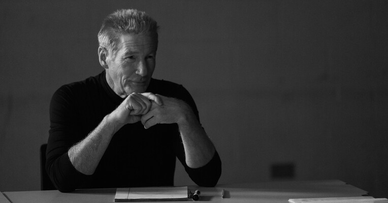 اوه، کانادا - پس‌زمینه