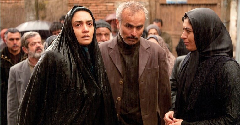 خاکستر و برف - پس‌زمینه