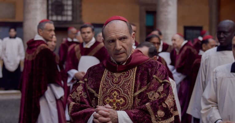 مجمع سری - پس‌زمینه