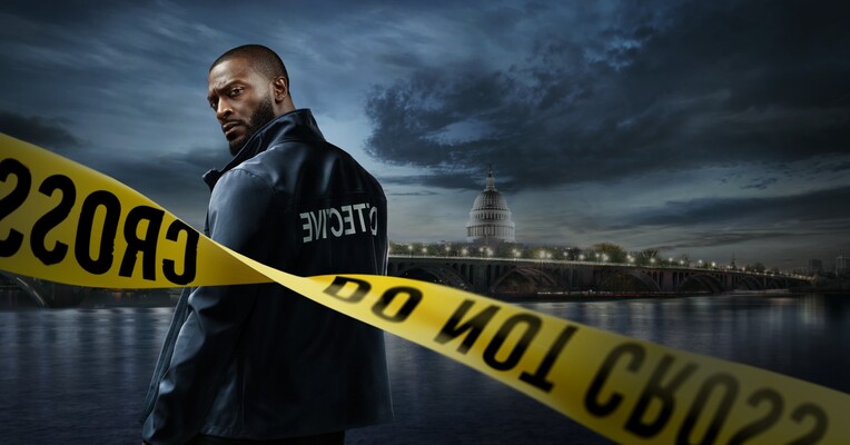 کراس - پس‌زمینه