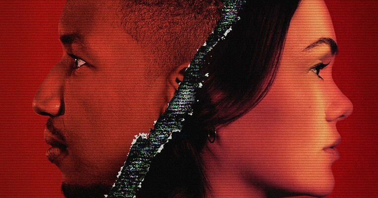 آرشیو ۸۱ - پس‌زمینه