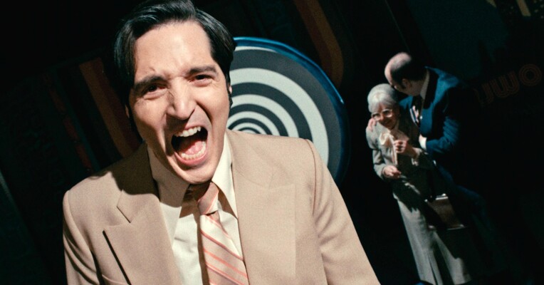 آخر شب با شیطان - پس‌زمینه