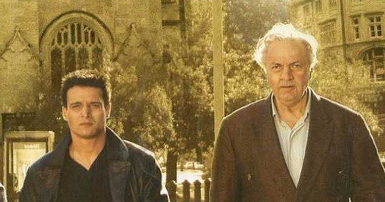 عمر - پس‌زمینه