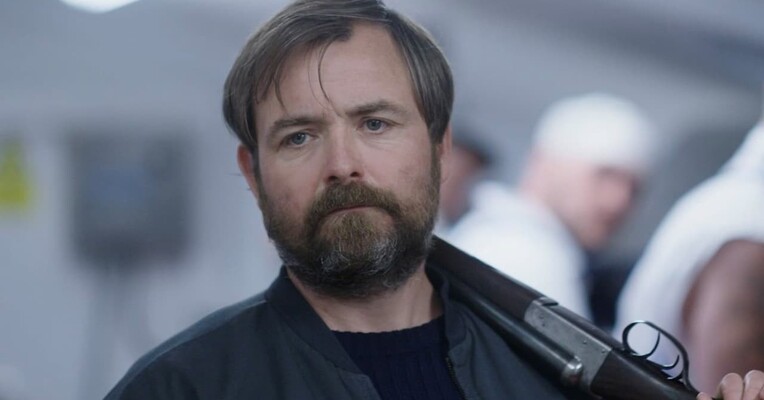 گاو وحشی - پس‌زمینه