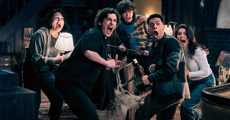 دایره وحشت - پس‌زمینه