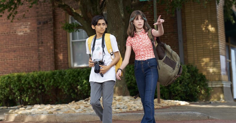 من - پس‌زمینه