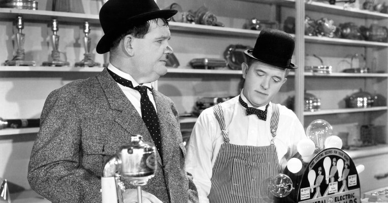 این به آن در - پس‌زمینه