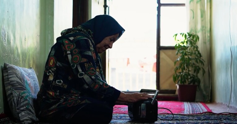 چشم در راه بهار - پس‌زمینه