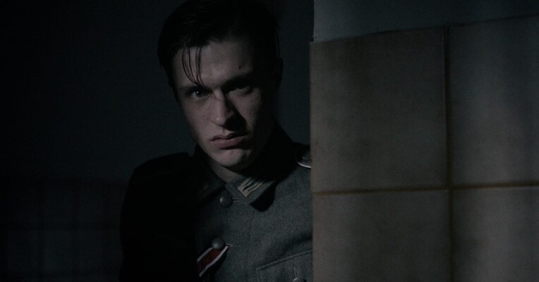 نبرد فراموش شده - پس‌زمینه