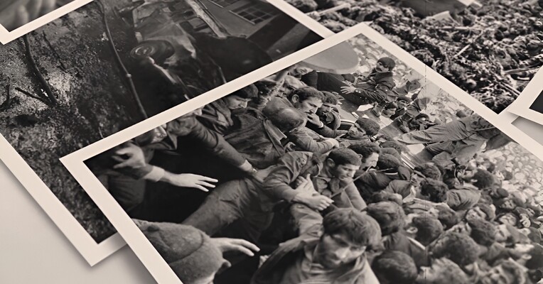 گزارش آشوب - پس‌زمینه