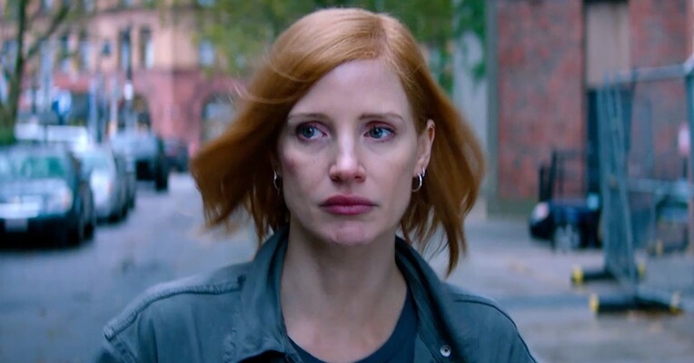 ایوا - پس‌زمینه