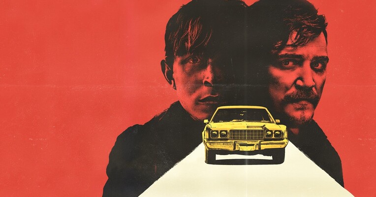 مسافر - پس‌زمینه