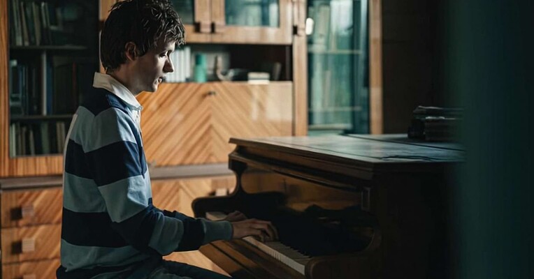 سونات - پس‌زمینه