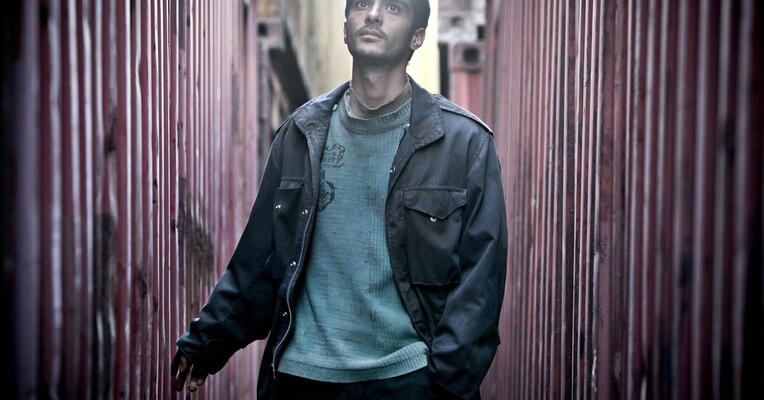 چند متر مکعب عشق - پس‌زمینه