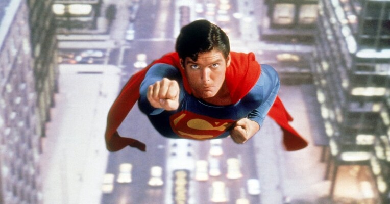 سوپرمن - پس‌زمینه
