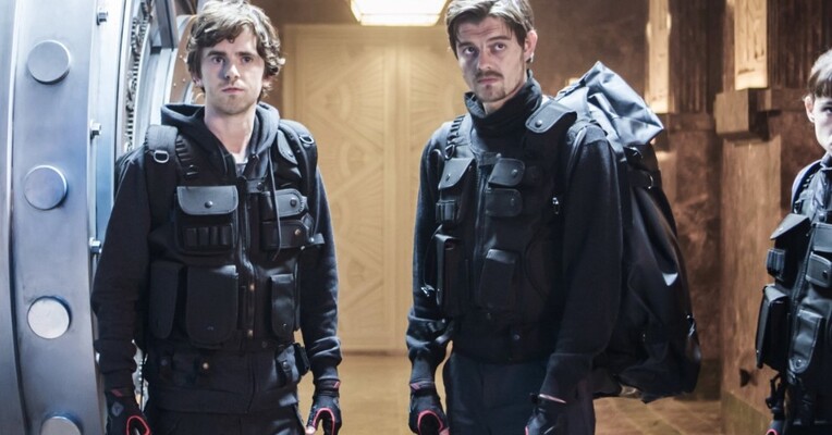 خزانه - پس‌زمینه