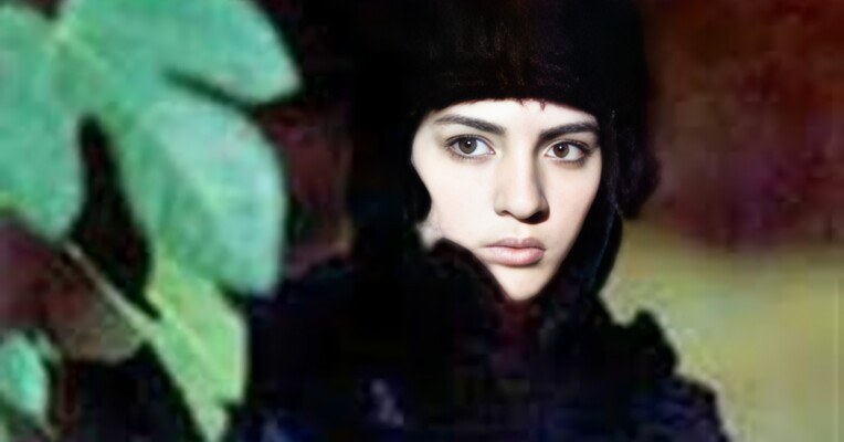 بمانی - پس‌زمینه