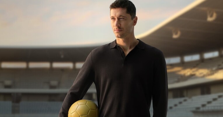 لواندوفسکی - ناشناس - پس‌زمینه