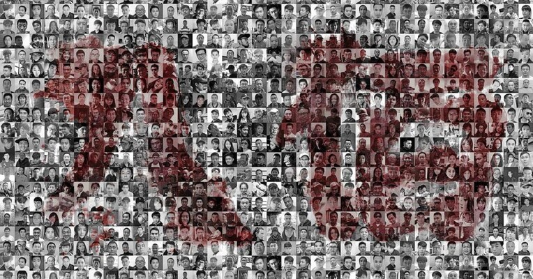 هشتصد - پس‌زمینه