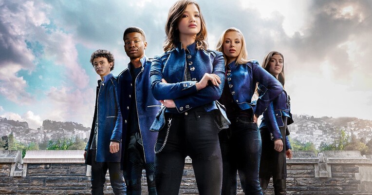 جامعه مخفی نجیب زادگان دوم - پس‌زمینه