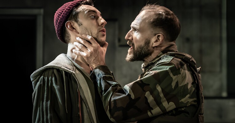 مکبث - پس‌زمینه