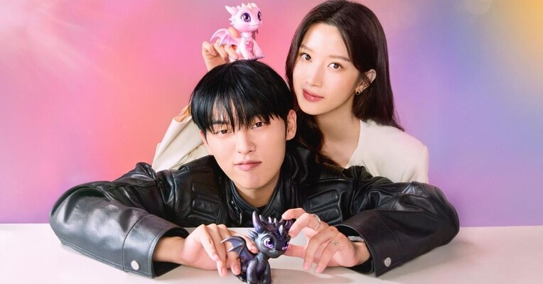 دشمن عزیزم - پس‌زمینه