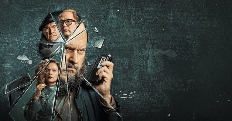 آغاز شده: نوشته شده از سایه‌ها - پس‌زمینه