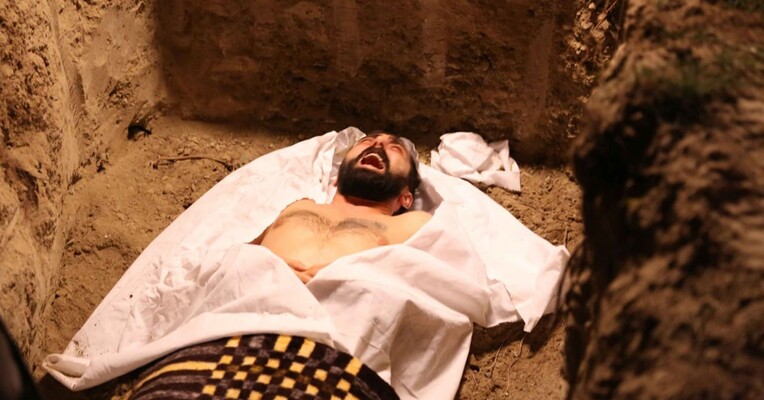 روستای گمشده - پس‌زمینه