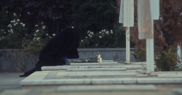 آخرین خداحافظی - پس‌زمینه