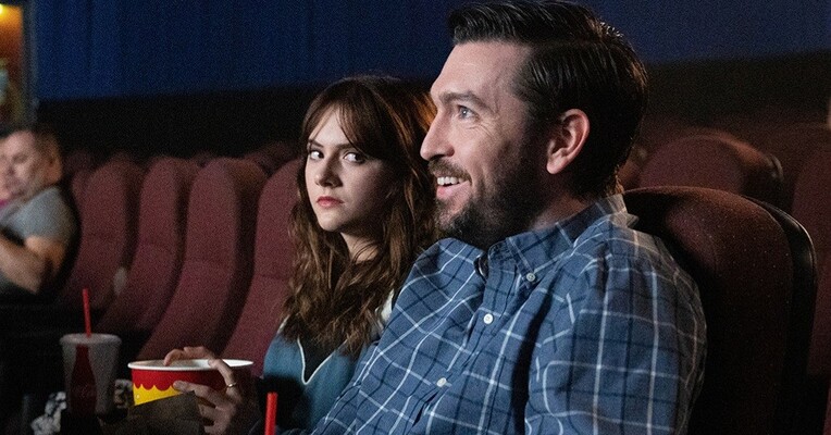 گربه پسند - پس‌زمینه