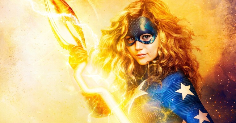 استارگرل - پس‌زمینه