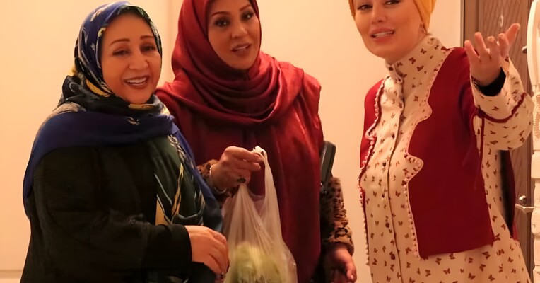 زن‌ها فرشته‌اند ۲ - پس‌زمینه