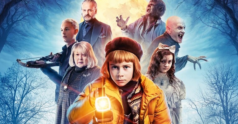 نلی رپ: مامور هیولا - پس‌زمینه