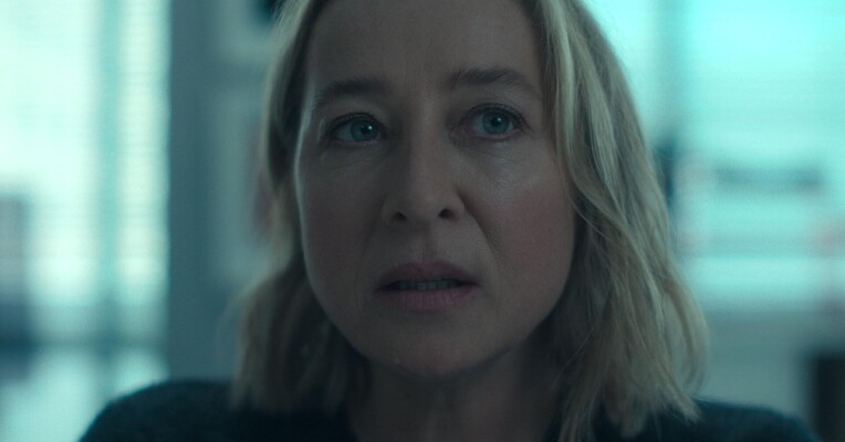 جعلی - پس‌زمینه