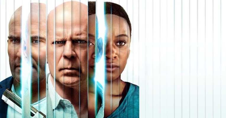 آدمکش - پس‌زمینه