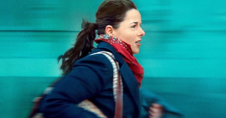 تمام وقت - پس‌زمینه