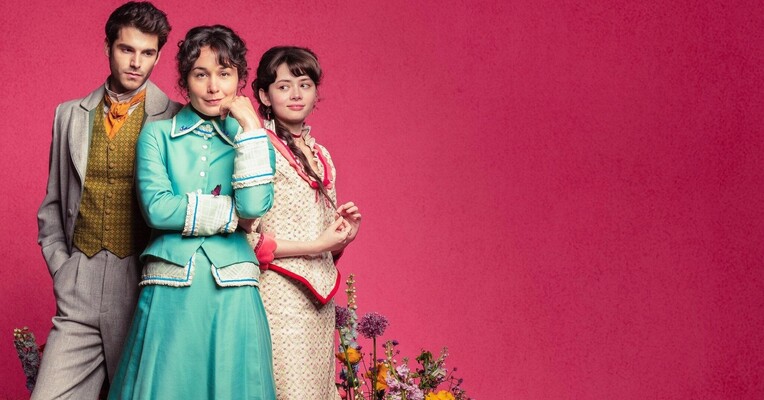 راهنمای بانوان - پس‌زمینه