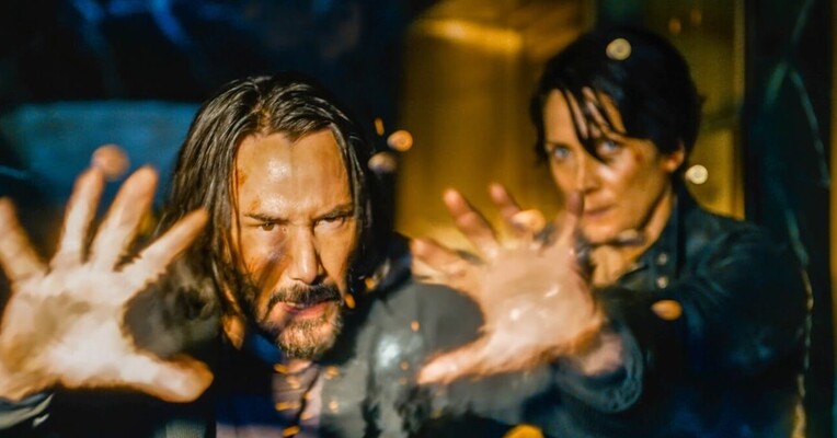 رستاخیزهای ماتریکس - پس‌زمینه