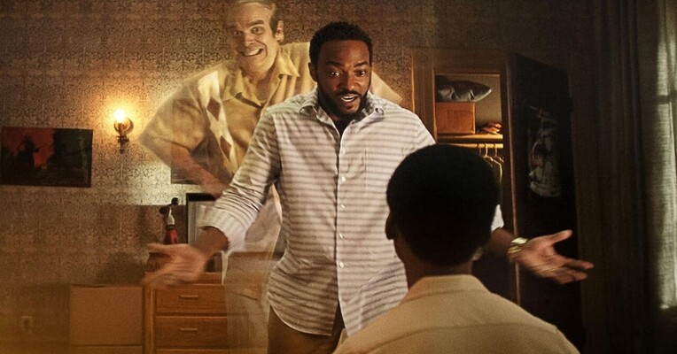 یک روح اینجاست - پس‌زمینه