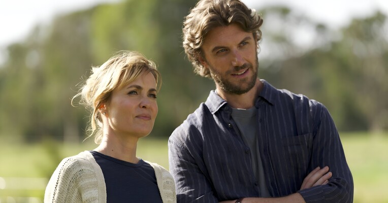 دست مرا بگیر - پس‌زمینه