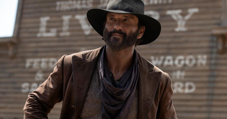 ۱۸۸۳ - پس‌زمینه