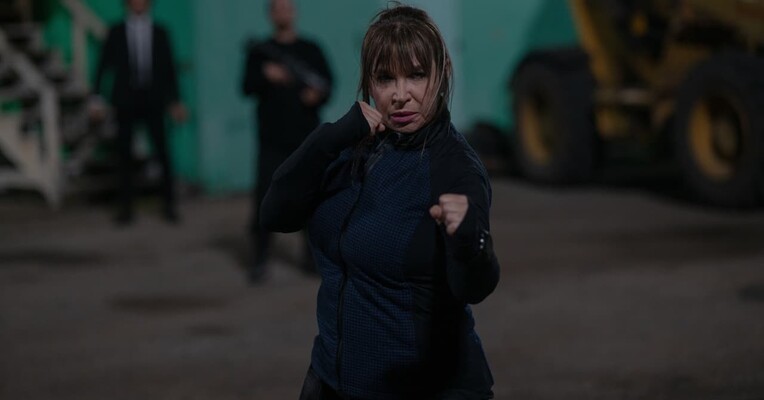 بانوی عقرب - پس‌زمینه