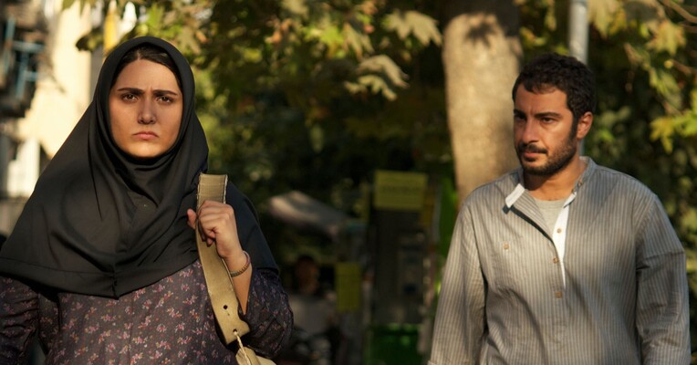 عصبانی نیستم! - پس‌زمینه