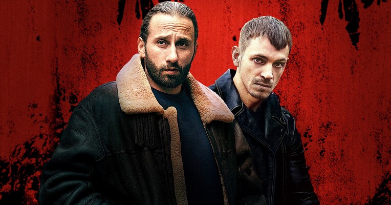 برادران خونی - پس‌زمینه