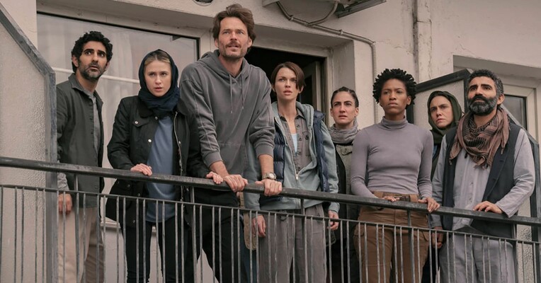 فرشتگان کثیف - پس‌زمینه