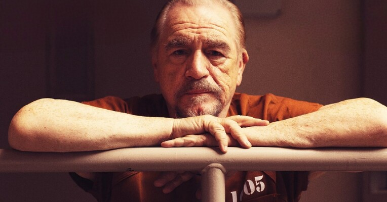 دختر زندانی - پس‌زمینه